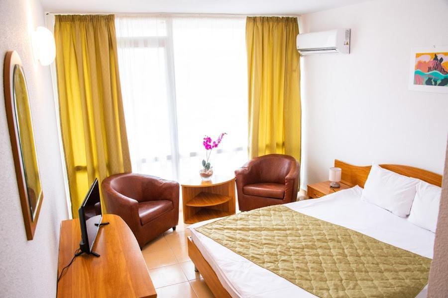 Hotel Mures Saturn Zewnętrze zdjęcie