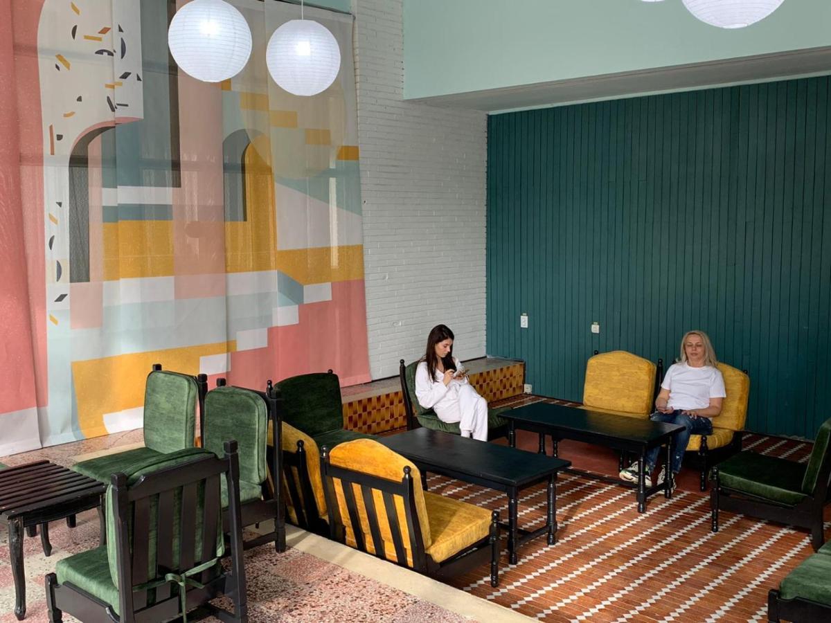 Hotel Mures Saturn Zewnętrze zdjęcie