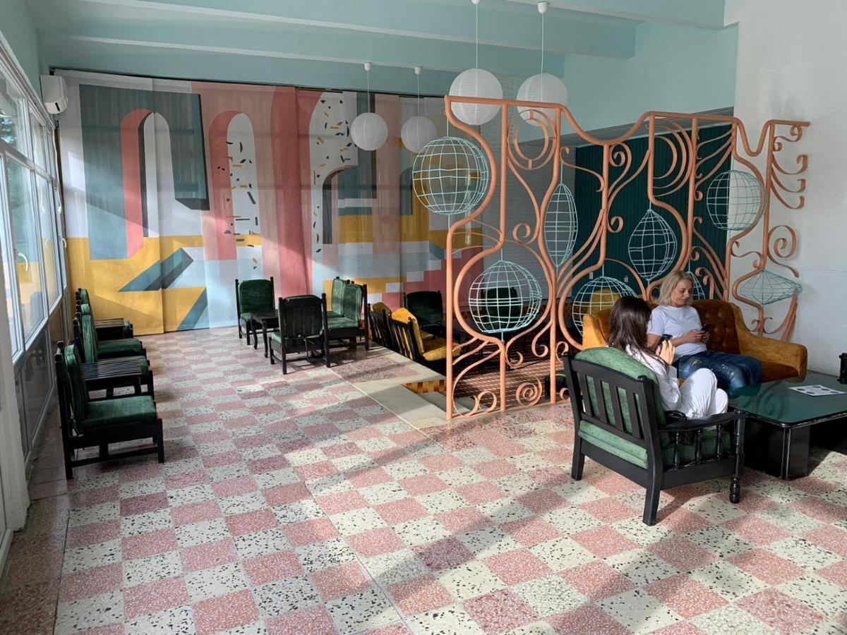 Hotel Mures Saturn Zewnętrze zdjęcie